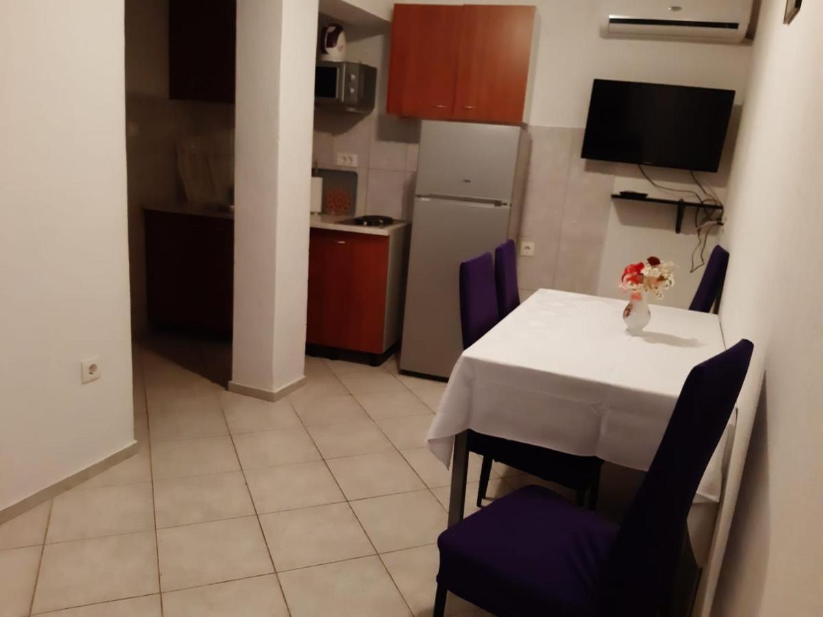 איגריין Apartments Knezic מראה חיצוני תמונה