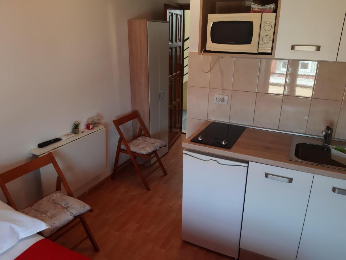איגריין Apartments Knezic מראה חיצוני תמונה