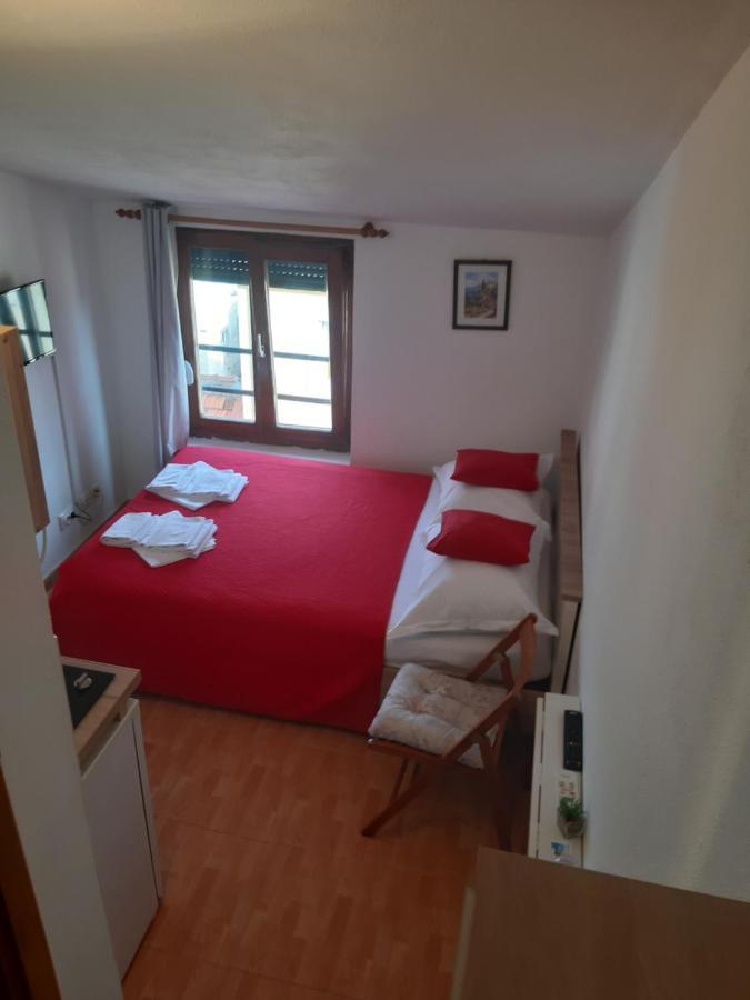 איגריין Apartments Knezic מראה חיצוני תמונה